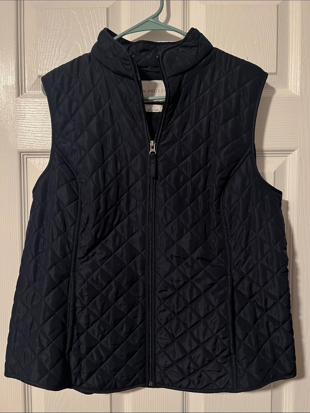 Van Heusen Black Quilted Sleeveless Vest